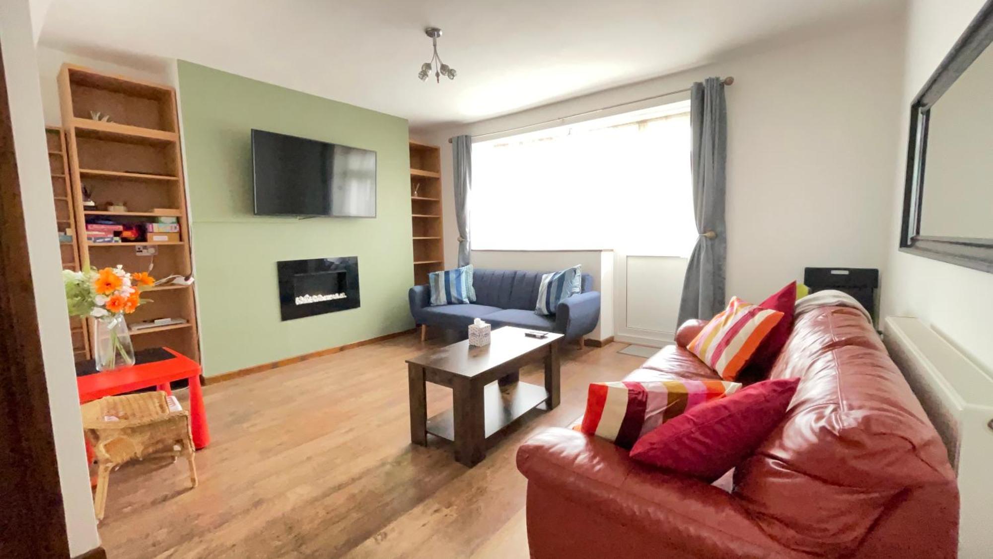 2 Bedrooms 2 Stations London Exterior photo