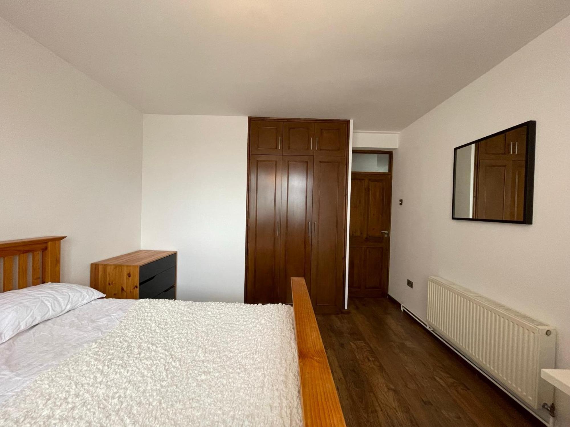 2 Bedrooms 2 Stations London Exterior photo