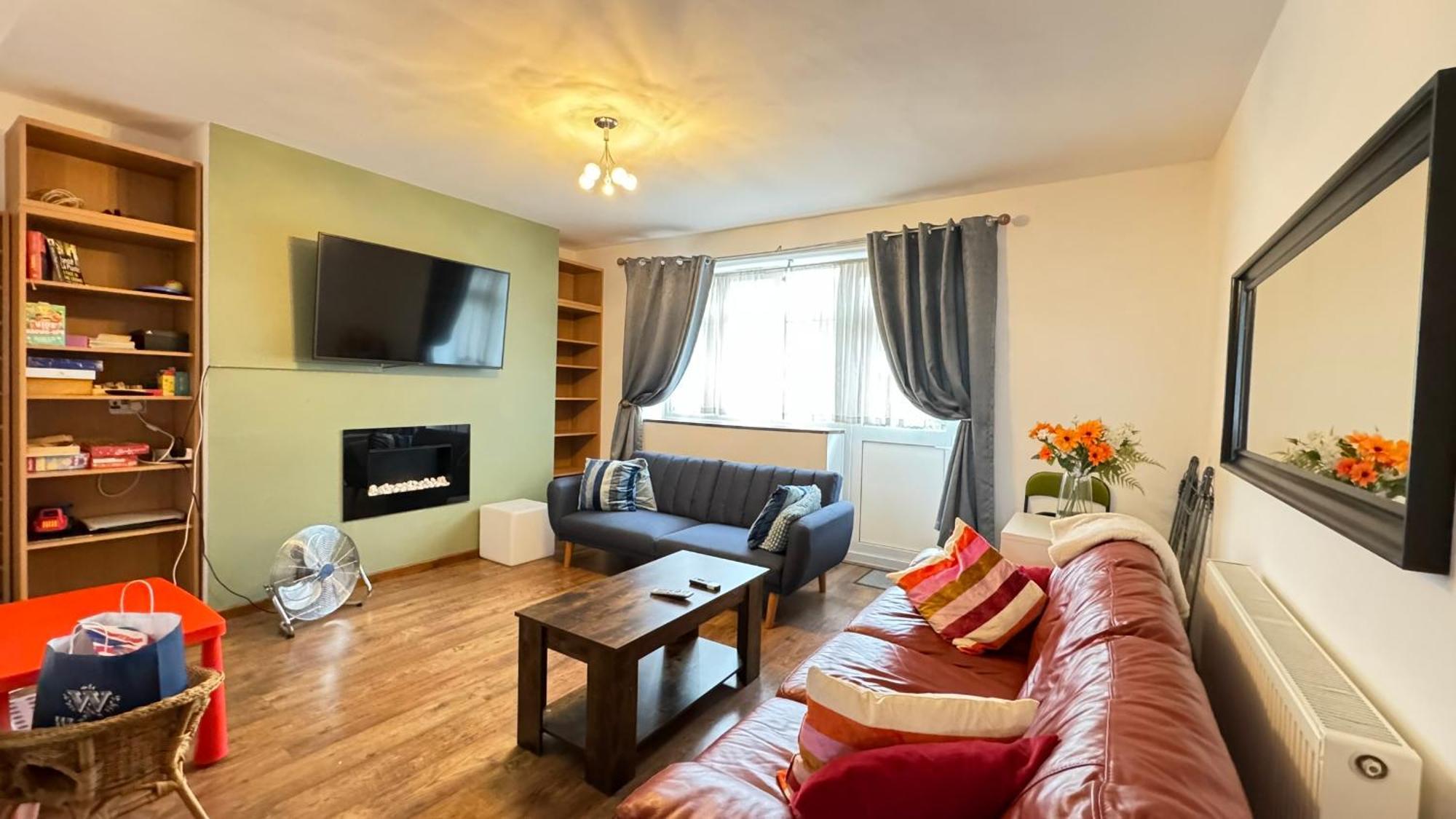 2 Bedrooms 2 Stations London Exterior photo